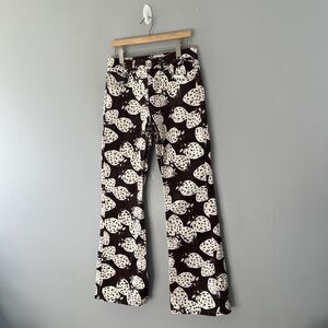 BDG Urban Outfitters Strawberry Jeans 90s Bootcut Size 28